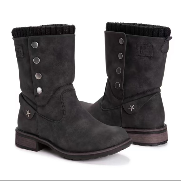Muk Luks Shoes | Brand New Muk Luks Womens Crumpet Boots Charcoal | Color: Black | Size: 8 | Kaciehodges's Closet